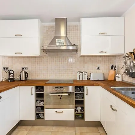 2016 Moderna Al Canal Con 4 By Homeselectspain Villa *